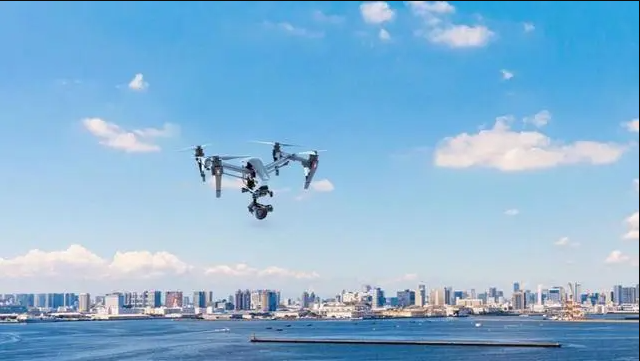 多城競(jìng)逐“天空之城”，低空經(jīng)濟(jì)蓄勢(shì)“高飛”